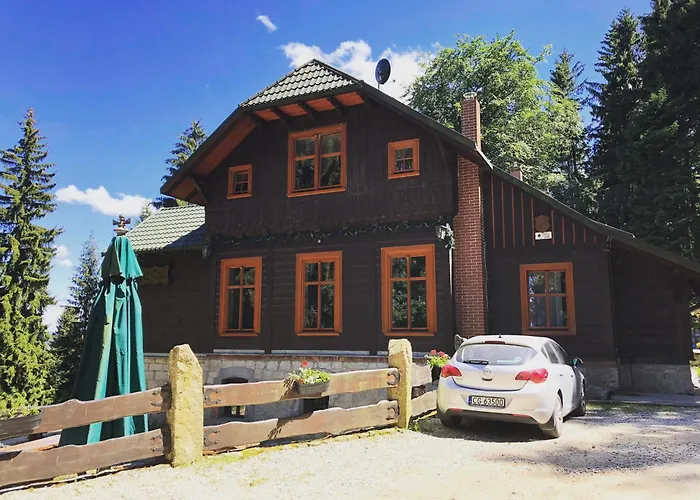 Cross ゲストハウス シクラルスカ・ポレンバ