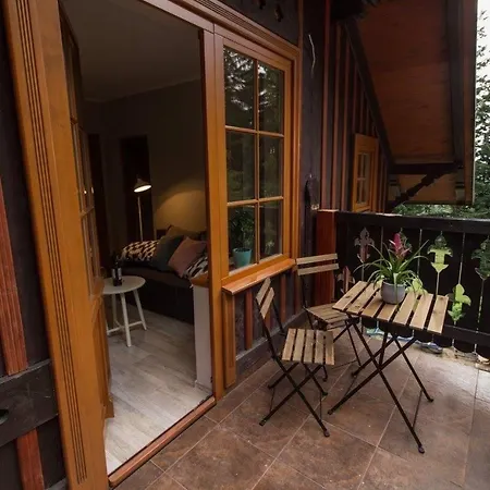 Cross 게스트하우스