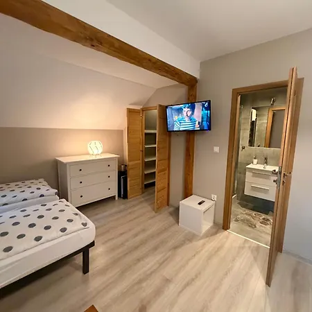 Pensión Cross Otoczona Lasem Przy Szlaku W Karkonosze 3*